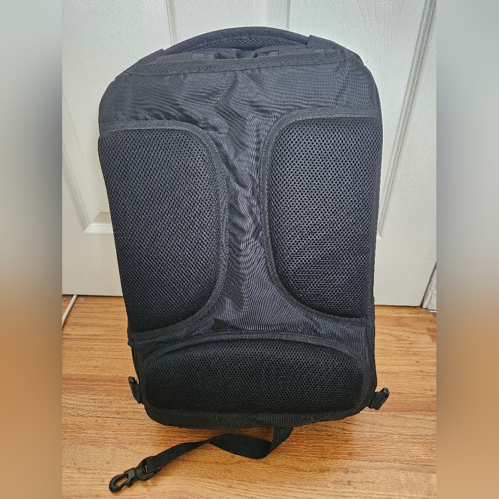 💫NEW eBags | Laptop Backpack - Picture 4 of 5